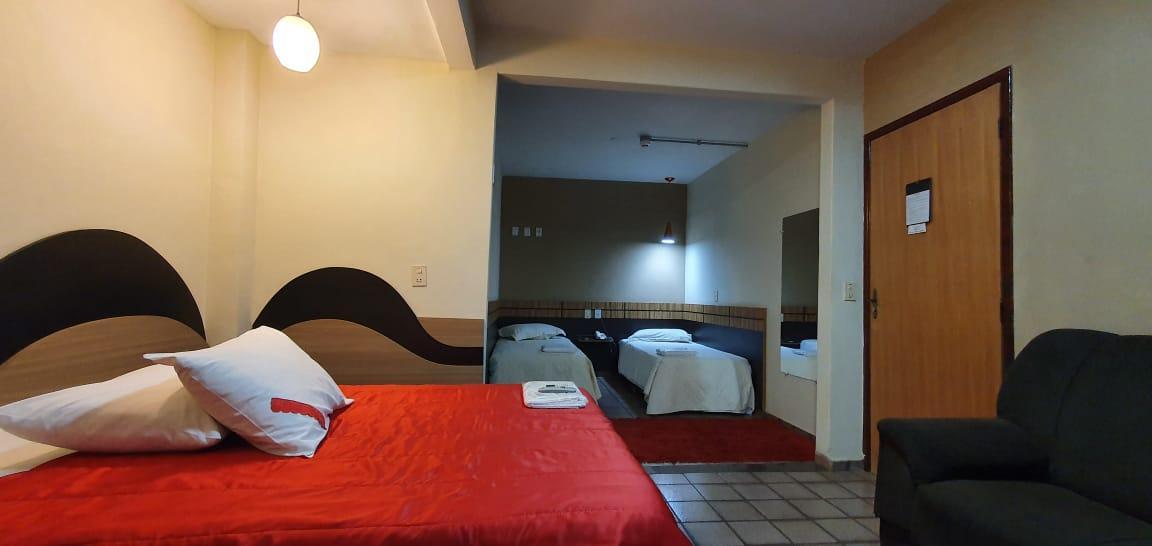 Colorado Plaza Hotel Rio Verde Buitenkant foto